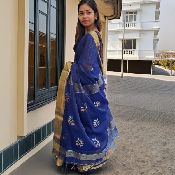Tissue Saree - A royal blend of shimmer and elegance