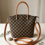 Auroria Vintage Glance Handbag